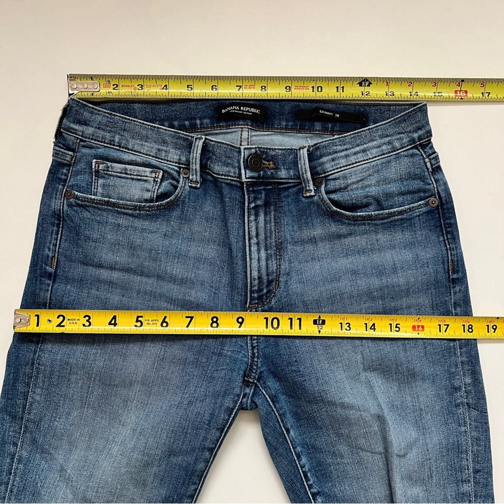 Banana Republic Mid Rise Destruct Skinny Jeans - Picture 11 of 12